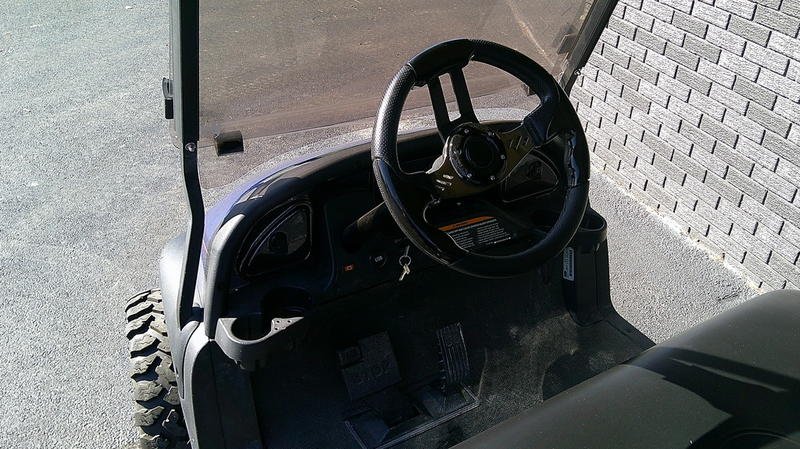 Pre-Owned 2012 Club Car® Precedent i2 Excel - Image 2